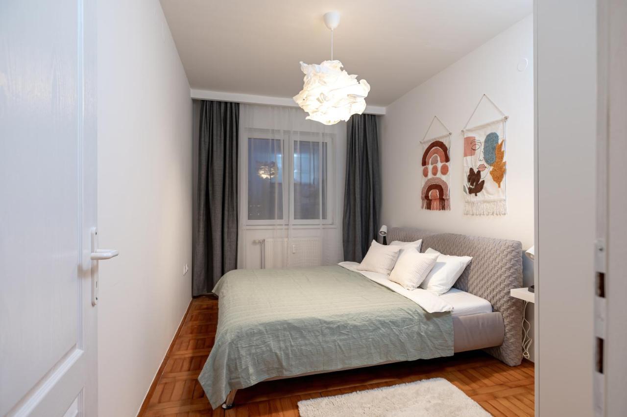 סובוטיקה Aquarelle Apartment מראה חיצוני תמונה